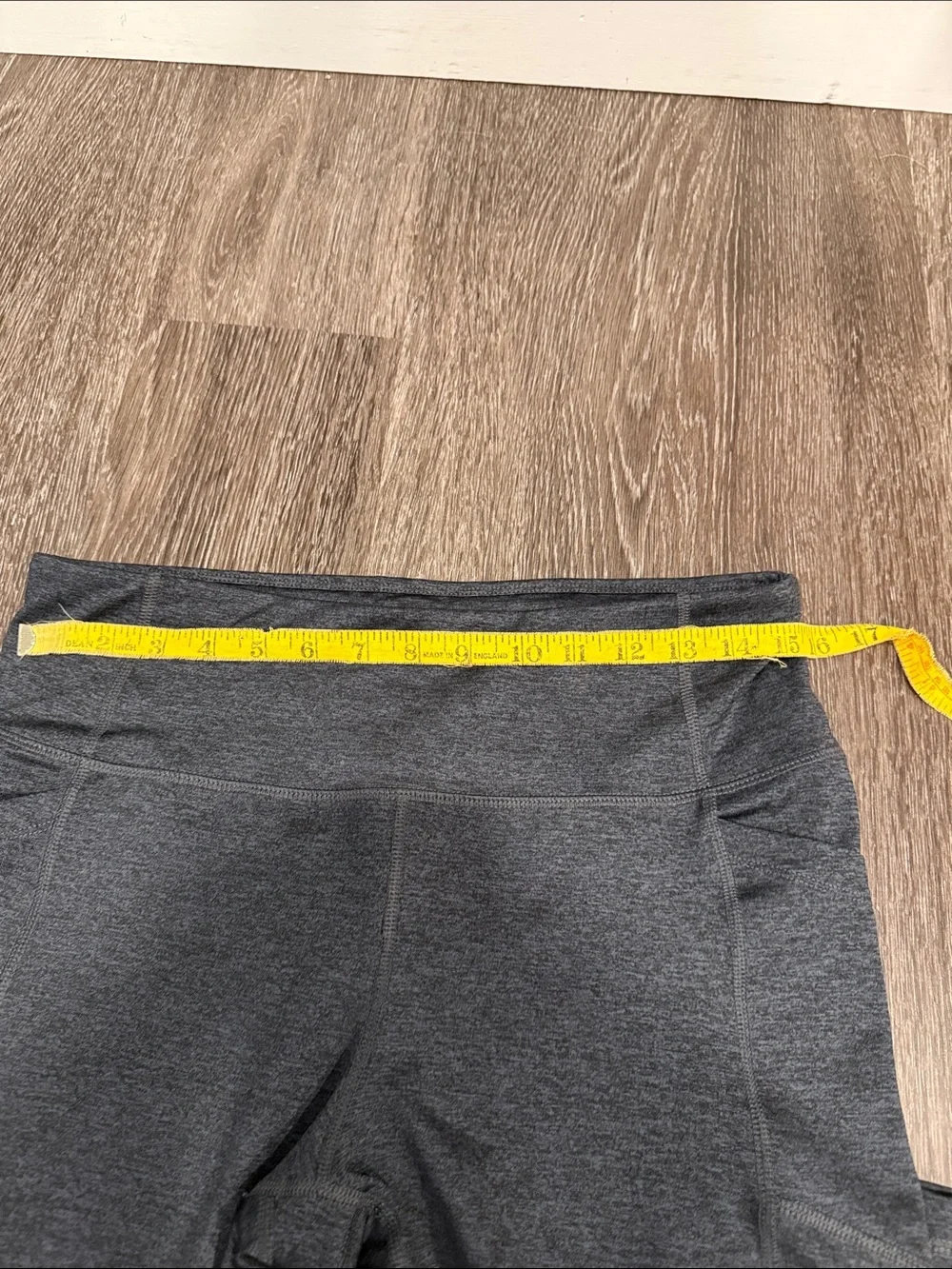 Avia Charcoal Gray Performance Leggings.    Size -L